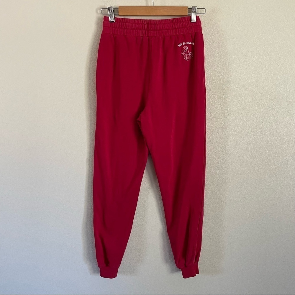 Vitality Balance Athletica The Mantra Pant Red Sweatpant Joggers Cherries XS - Picture 9 of 12